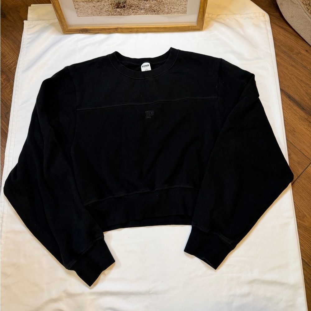 PINK size large black crop top crew neck